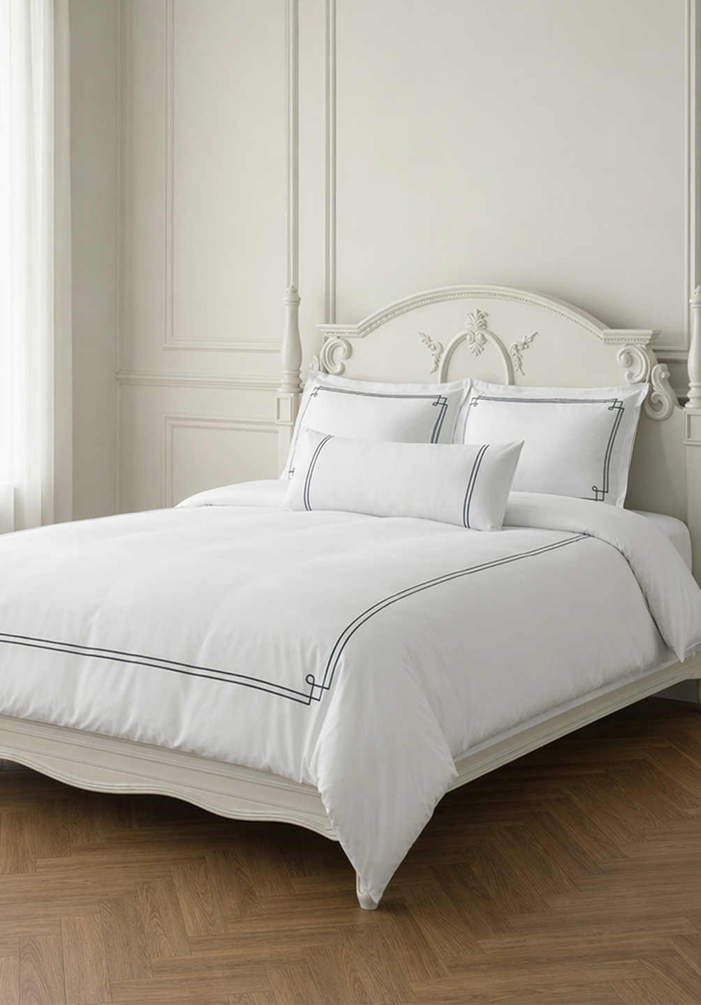 FULL Super King Bedding Set Minuit Collection