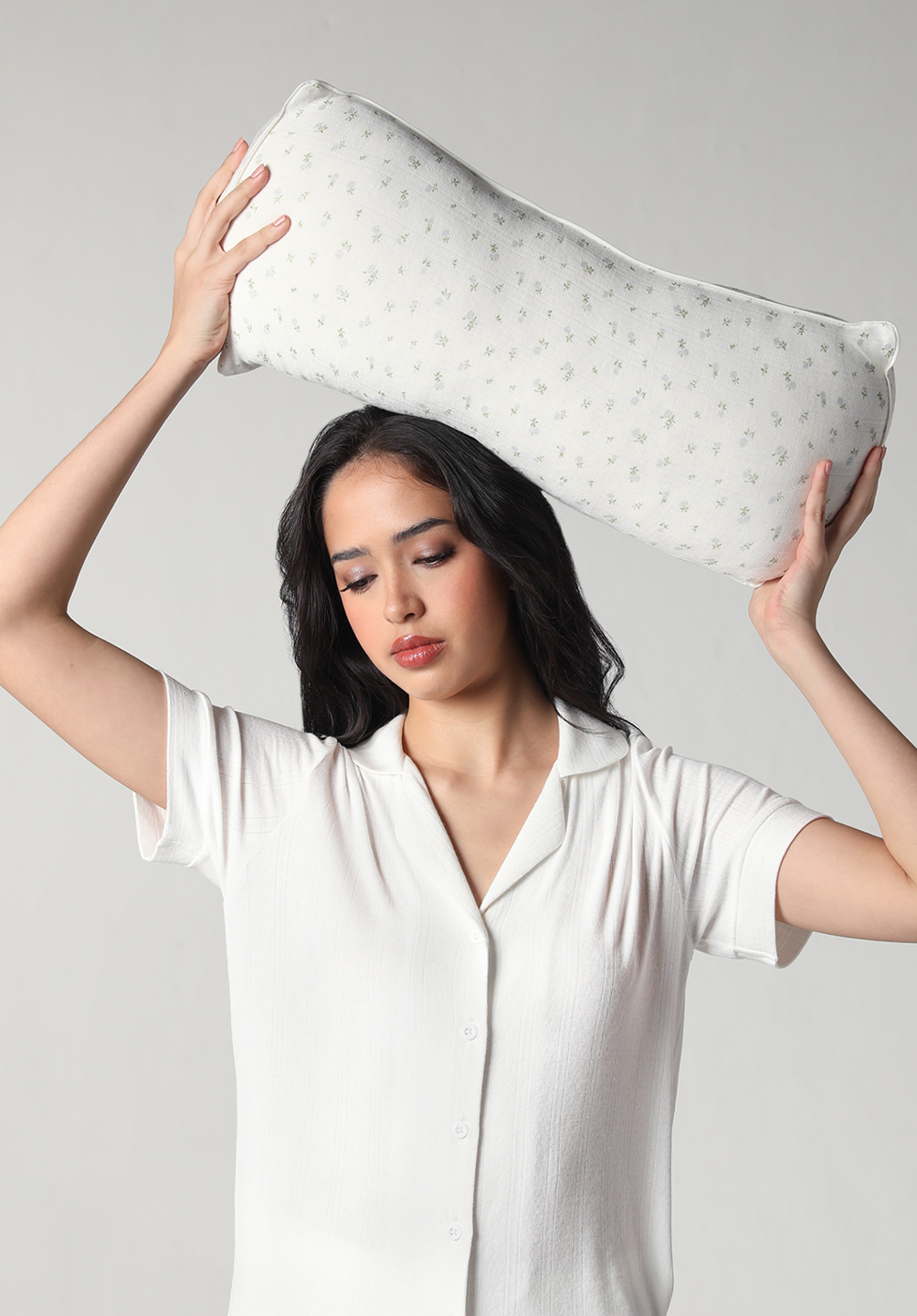 SALIE X Elxi Elvina - Regular Hug Pillow in Bluebell Pointelle